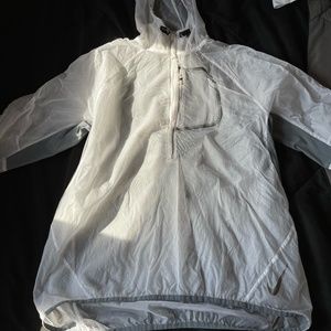 Nike Rain Windbreaker size L